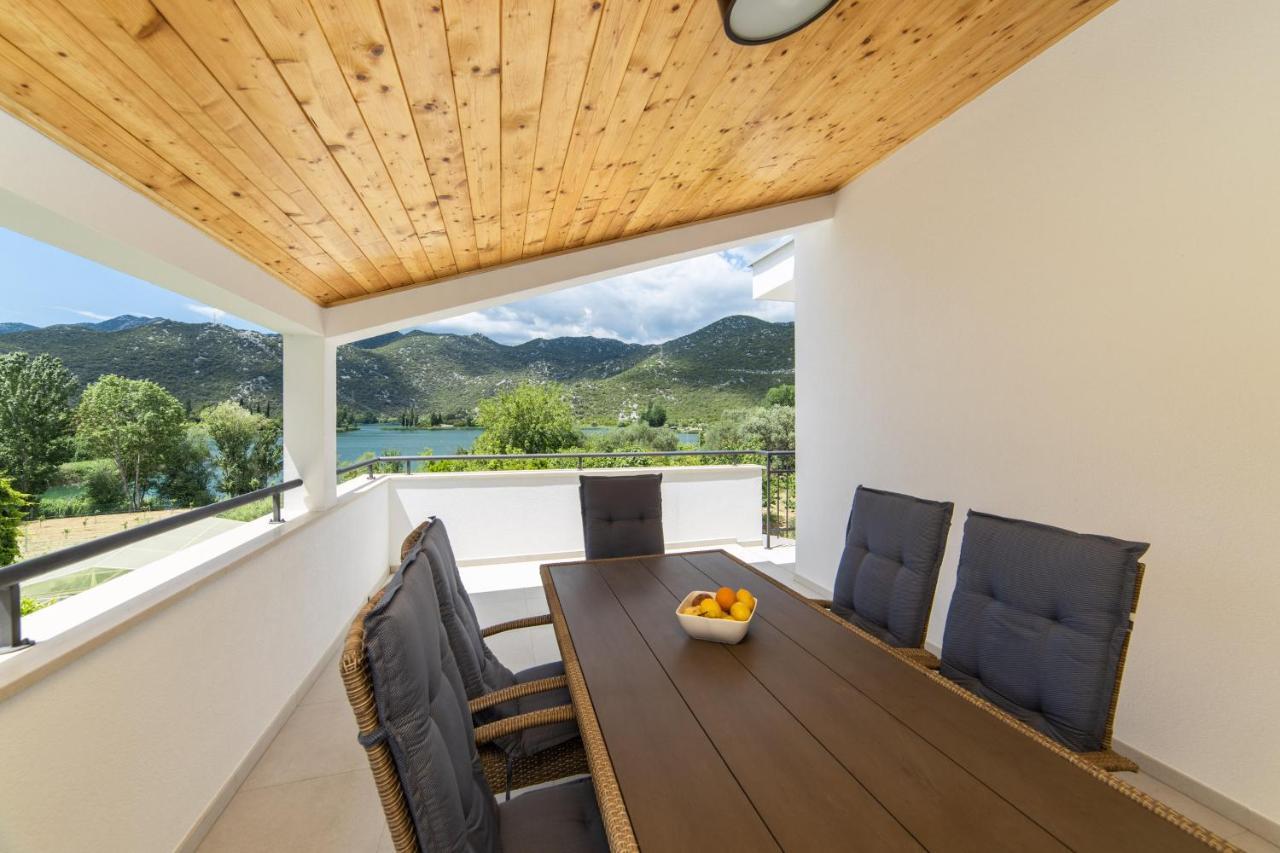 Holiday Home Lago Verde Peracko Blato Esterno foto
